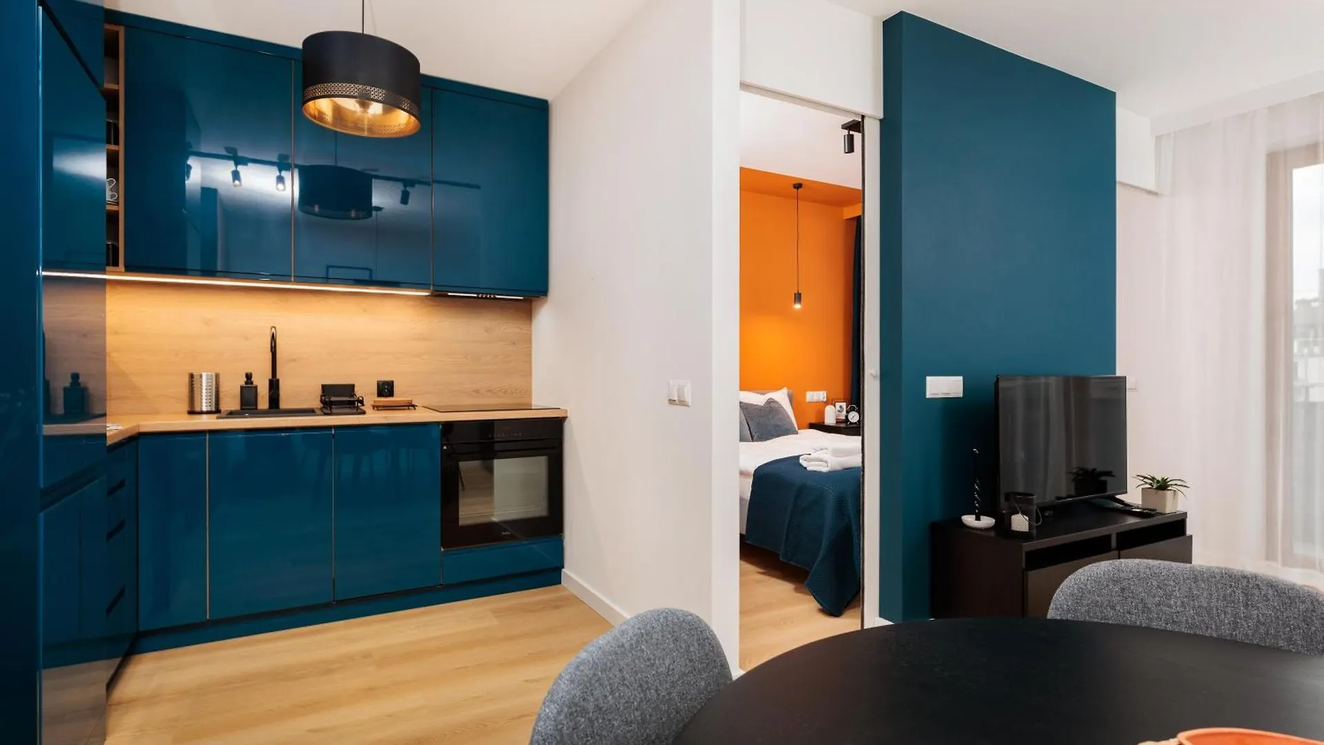 Colorful Cracovia Apartments - By Upstairs  Krakow